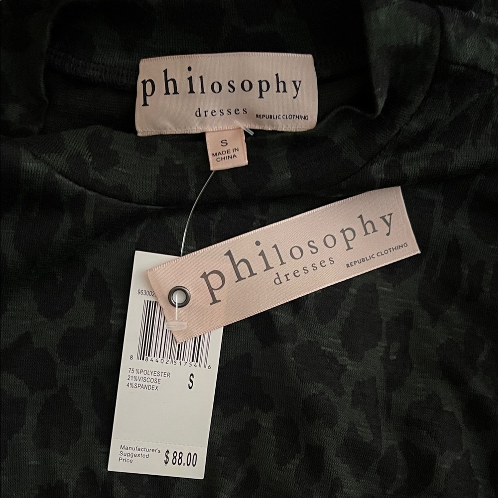 Philosophy Dark Green Long Sleeve Dress - Picture 2 of 4